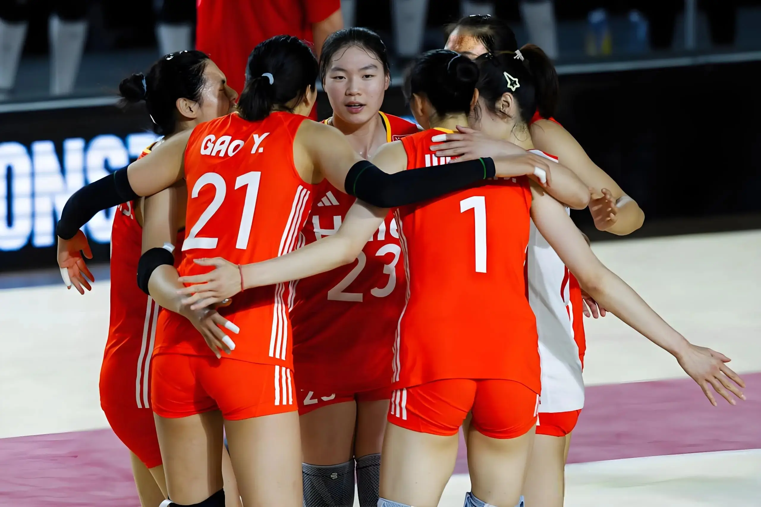 且无可替代, 多高