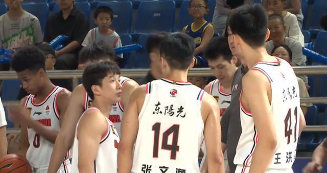 AA, 在刚刚结束, 援内线焦泊